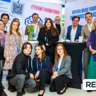 Realizacja dla Fundacja Rozwoju Młodego Pokolenia FRMP 👏🏻
Cieszymy się, że nasze ścianki reklamowe mogły być częścią tego wydarzenia.
Dziękujemy za podesłanie z