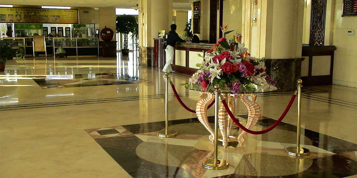 Uso come Palo per Hotel